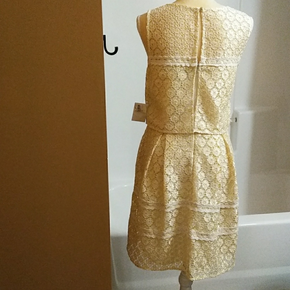 Size 8 Jessica Simpson Sleeveless Dress - Picture 4 of 7